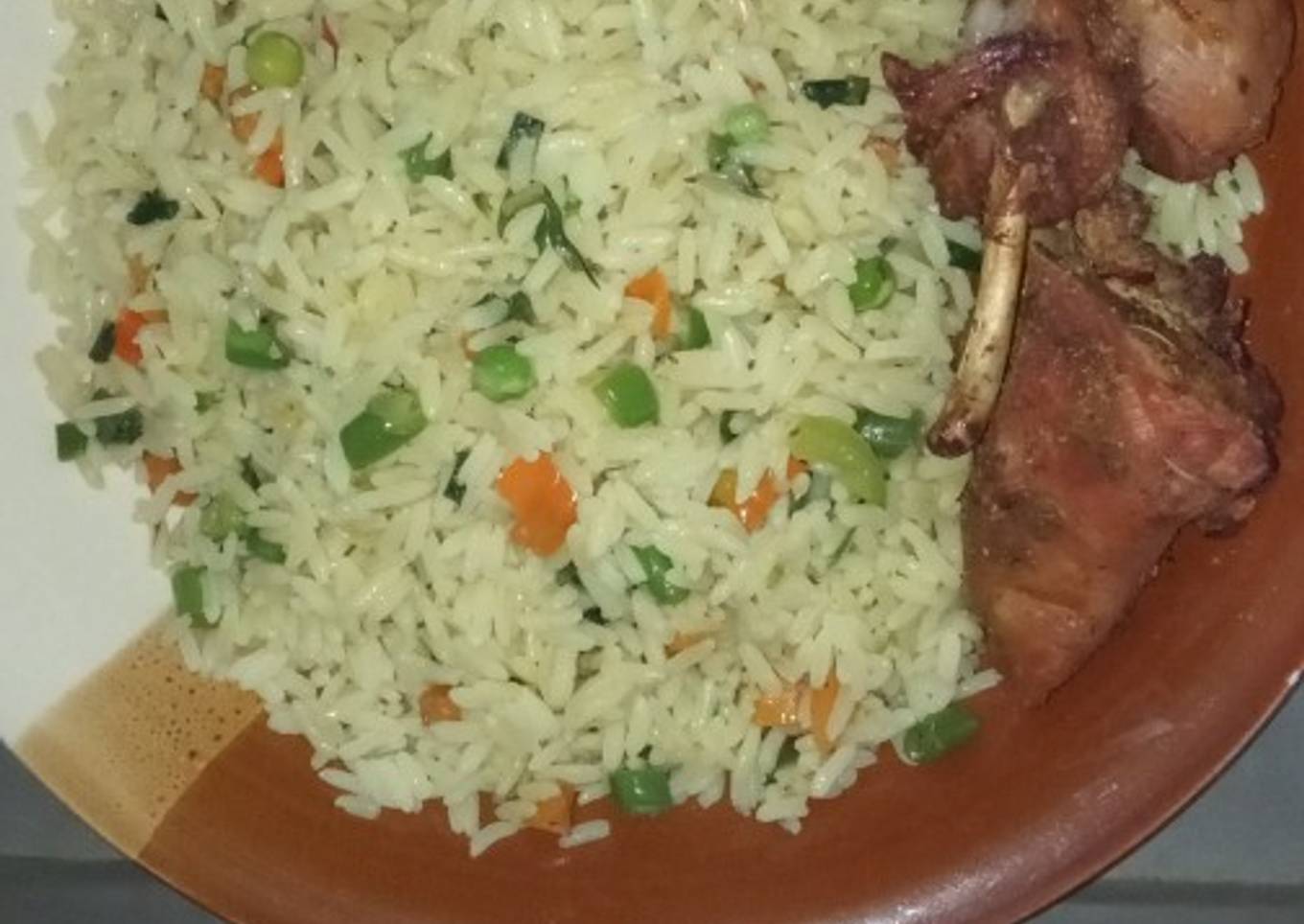 Fried rice with grilled chicken