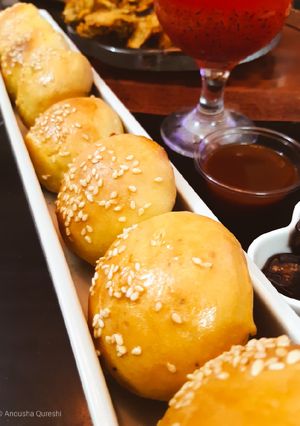 A picture of Baked Buns.