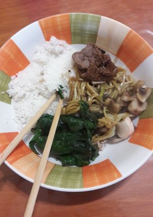 Una foto de Sukiyaki