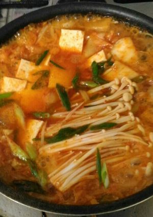 Foto resep Sup kimchi (kimchi-jjigae)