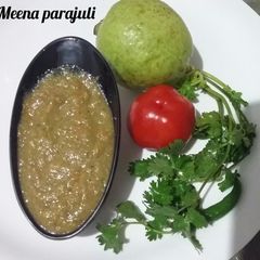 Guvava and tomato ki tangy chutney A picture of Guvava and tomato ki tangy chutney.