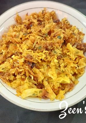 A picture of Cabbage Methi.