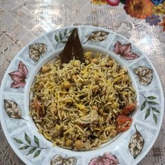 A picture of Chana pulao.