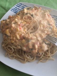 Una foto de Salsa de queso crema con fideos