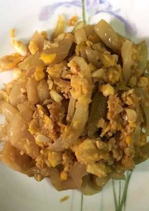 รูปของ ผักกาดดองกระป๋องผัดไข่