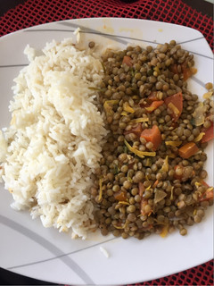 Una foto de Lentejitas a la norteña (Perú)