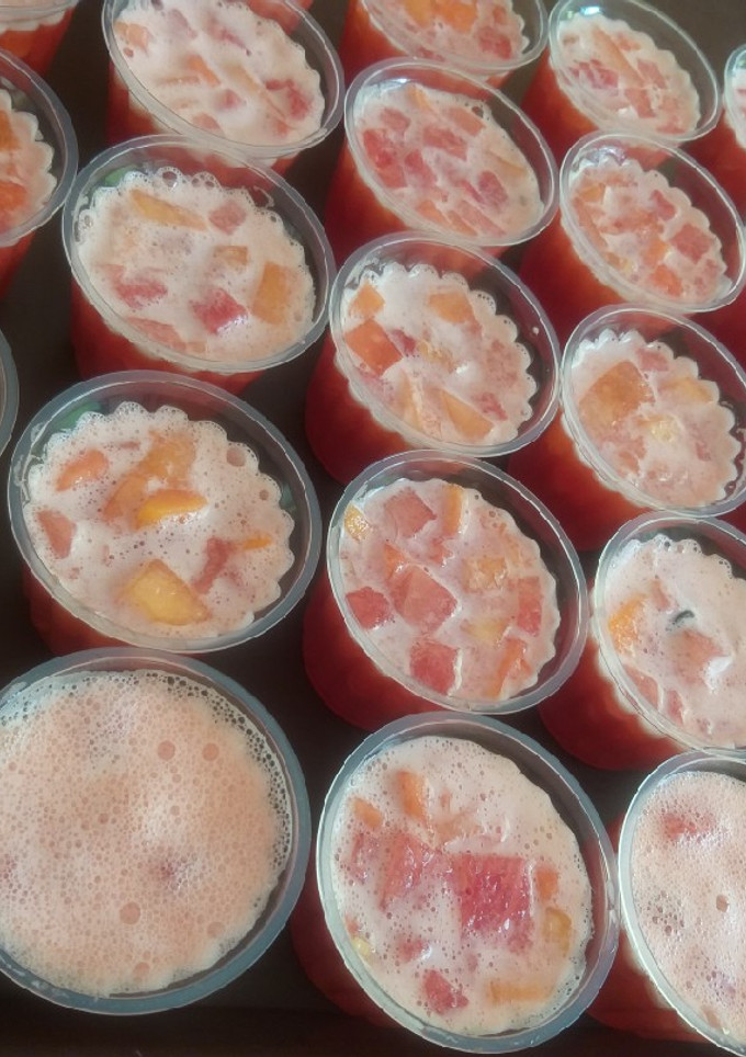 Una foto de Heladitos caseros de frutas,,,