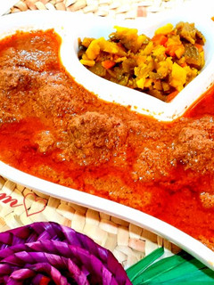 عکسی از دستور فسنجون با گوشت قلقلی