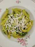 Penne con Crema di Piselli, Taccole e Menta