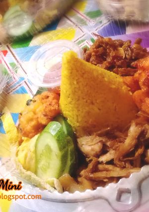 Foto resep Tumpeng Mini Magic Com #KisahKasihCookpad