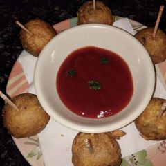 A picture of Potatoes and rice lollipop.