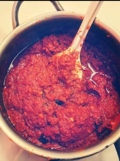 आंध्र टोमेटो पिकल (Andhra tomato pickle recipe in Hindi) रेसिपी मुख्य फोटो
