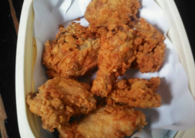 Ayam goreng alias fried chicken