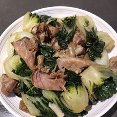 A picture of Sauteed Bokchoy.