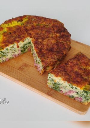 Une photo de Quiche sans pâte épinards /bacon