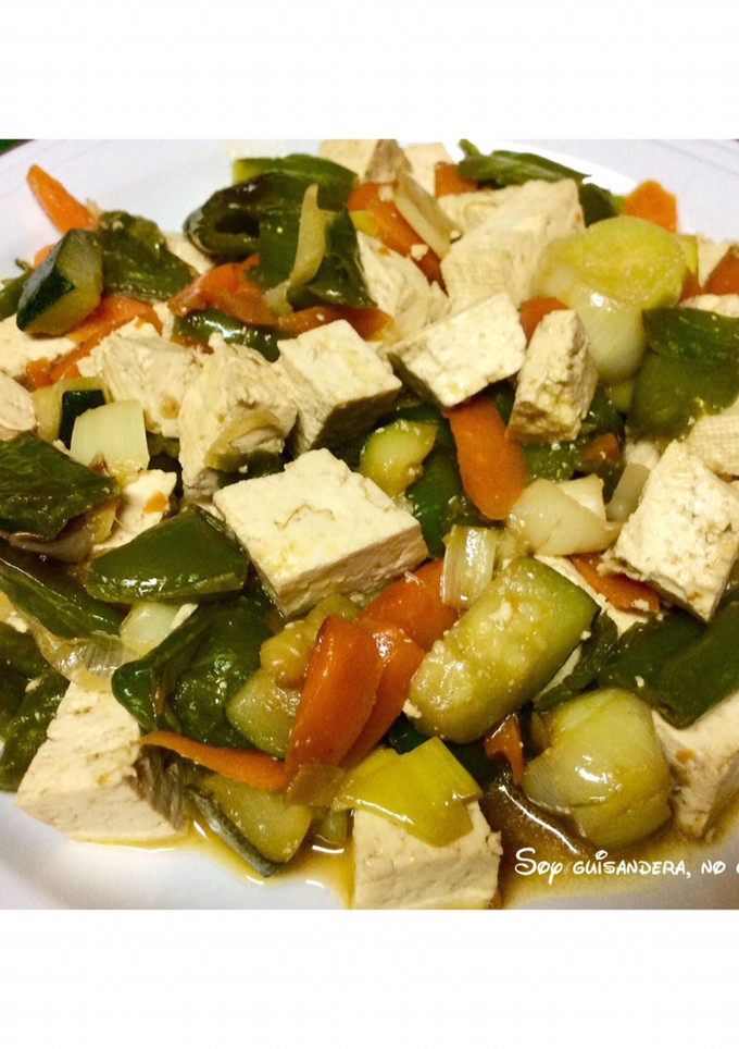 Una foto de Chop Suey de Tofu/Vegana