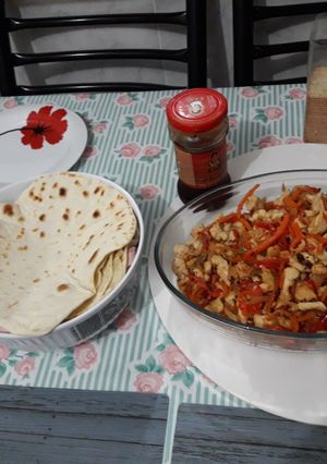 Una foto de Tacos de pollo casero
