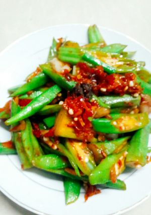 Hình của món Đậu bắp xào tép khô.