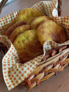 عکسی از دستور اَگِردَک (نان محلی همدان)