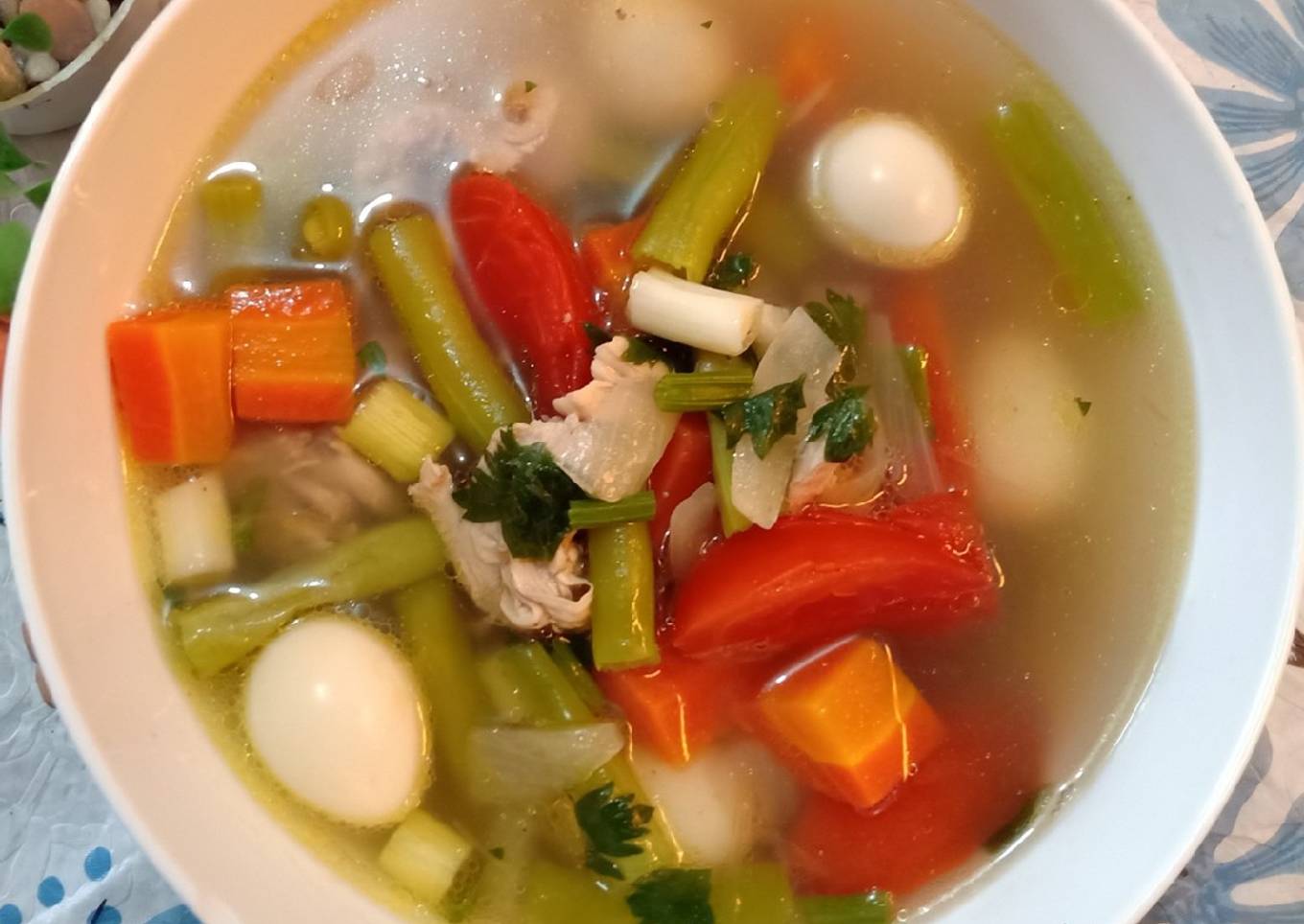 Sop Ayam Telur Puyuh