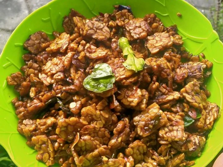 Langkah Mudah untuk Menyiapkan Resep Kering tempe pedas manis yang Lezat Sekali Anti Ribet, Menggugah Selera