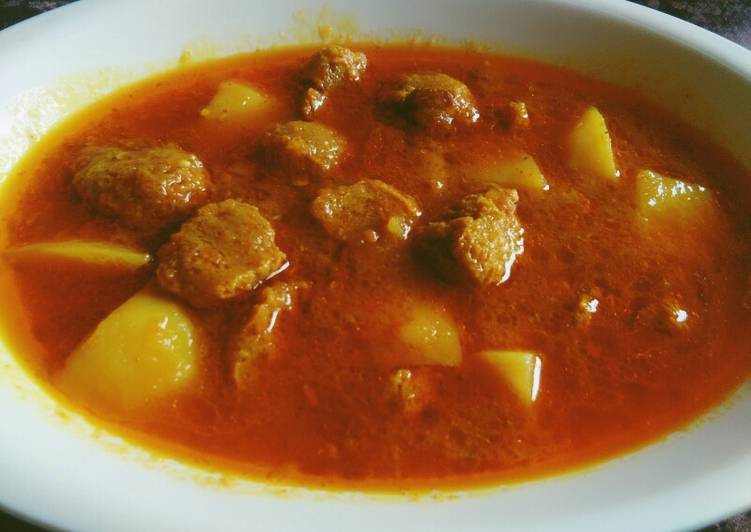 Soya chunks curry