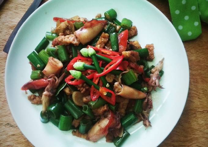 Cara Memasak Resep Oseng Bunga Bawang Tempe Cumi