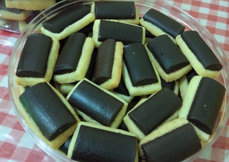 Bagaimana Membuat Kue Choco Stick yang Enak