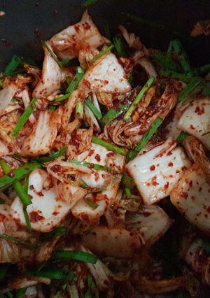 A picture of Easy Emergency Kimchi.