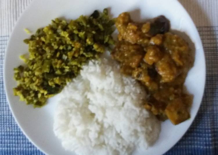 Brinjal Ghotsu and Cluster beans curry
