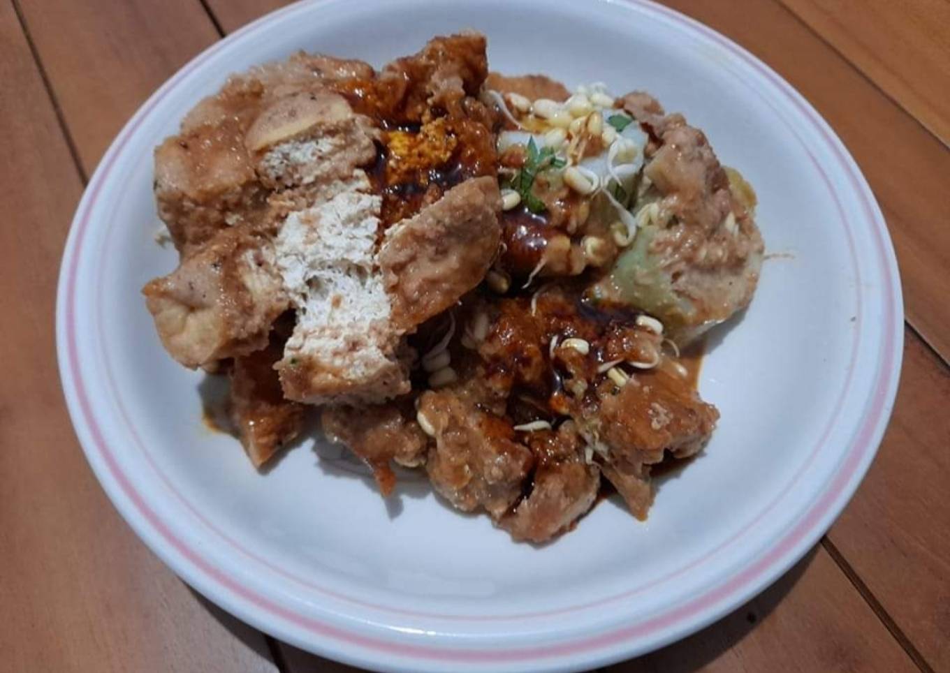 Tahu Gimbal ala Kota Kudus