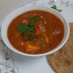 A picture of Shahi Paneer.