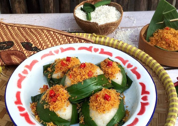 Resep Terbaru Ketan Bintul/Ketan Serundeng Khas Banten Ala Warung