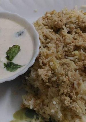A picture of Awadhi keema biryani.