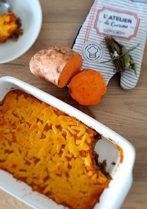 Une photo de Cuisses de canard confites aux patates douces façon parmentier