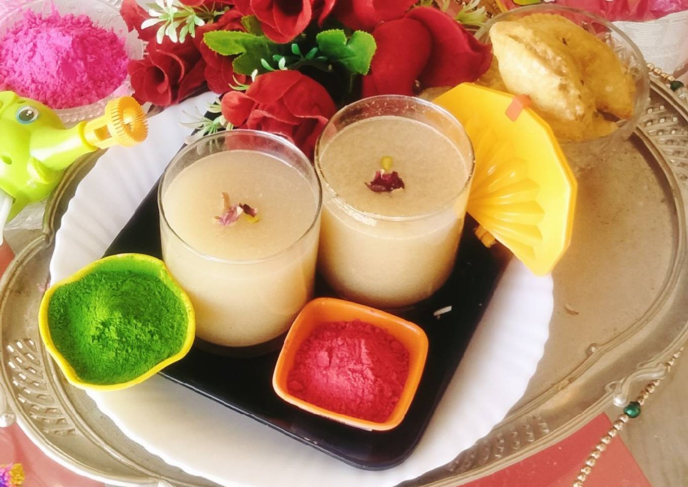 Holi special Thandai (Flavoured Spiced Drink)