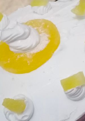A picture of PineApple Cake.