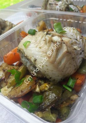 Una foto de Roll de merluza con vegetales