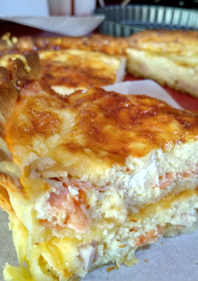 Foto principal de Quiche de salmón ahumado y queso de cabra
