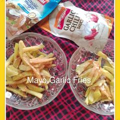 Mayo Garlic 🍟 Fries A picture of Mayo Garlic 🍟 Fries.