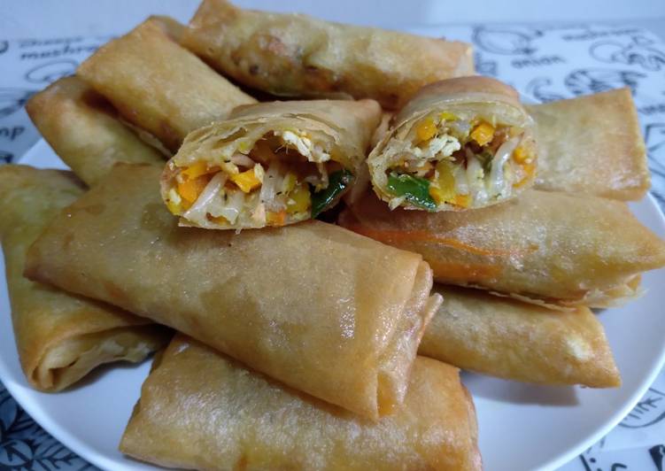 Fresh, Menyajikan Lumpia isi wortel tauge Ala Rumahan