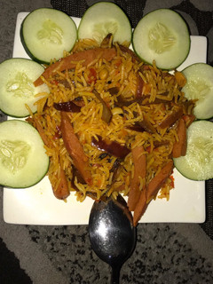 A picture of Jollof rice.