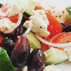 A picture of Lettuceless Greek Salad.