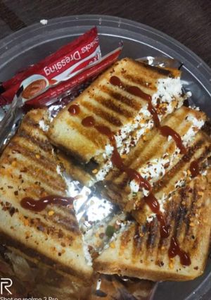 पनीर सैंडविच (Paneer sandwich recipe in hindi) रेसिपी मुख्य फोटो