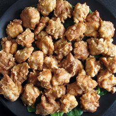 A picture of 'Kara-age' Chicken.