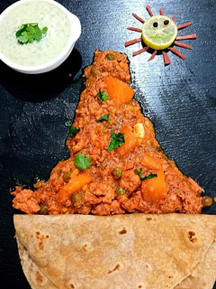 A picture of Qeema alo matar.