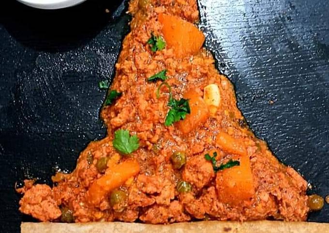 Easiest Way to Prepare Super Quick Homemade Qeema alo matar