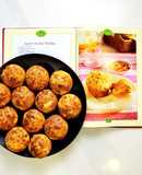 Apple Cheddar muffins