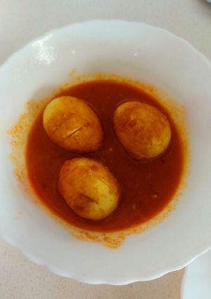 ঝাল ঝাল ডিম (jhal jhal dim recipe in Bengali) রেসিপির প্রধান ছবি
