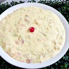 A picture of Dream fruit dessert.